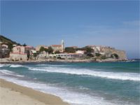 Algajola, spiaggia di sabbia bianca e fine